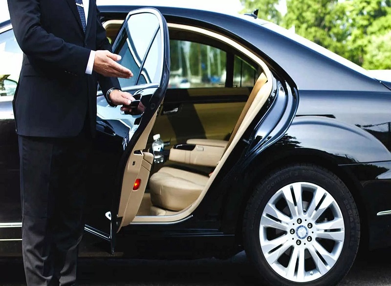 HTML5 Bootstrap Template by colorlib.com